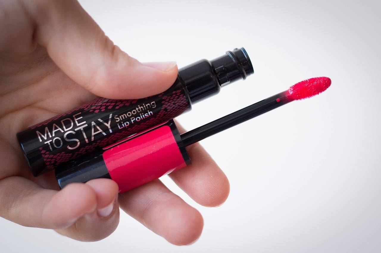 lipstick-531208_1280