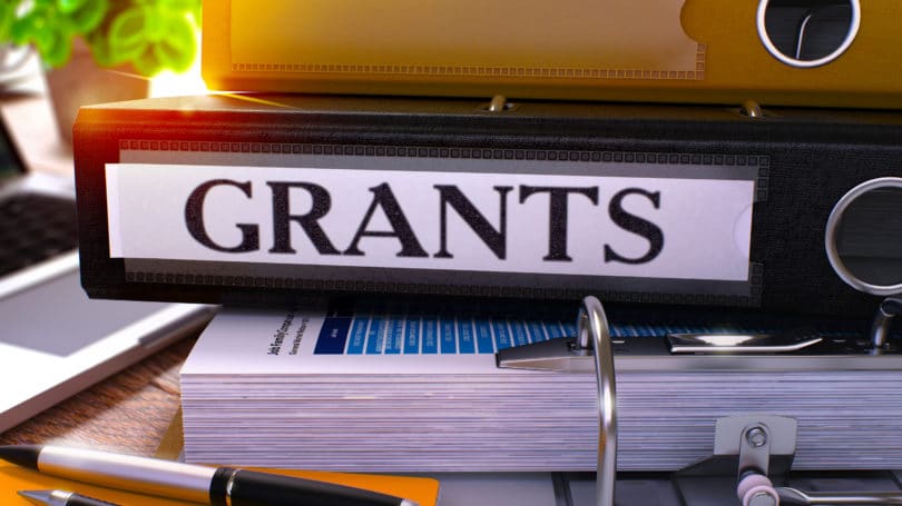 Aplicar subvenciones de becas