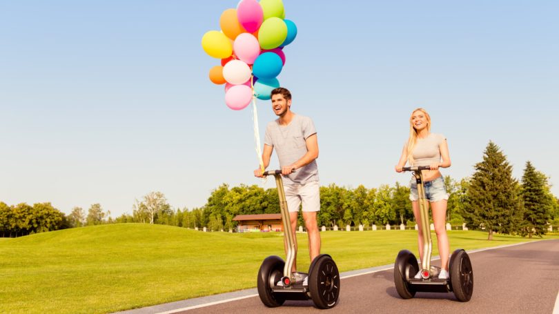 Pareja en una cita en Segway Tour Globos