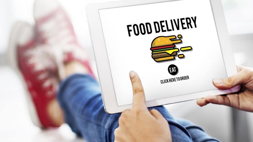 Servicio de entrega de alimentos Aplicación para tableta Pedido en línea