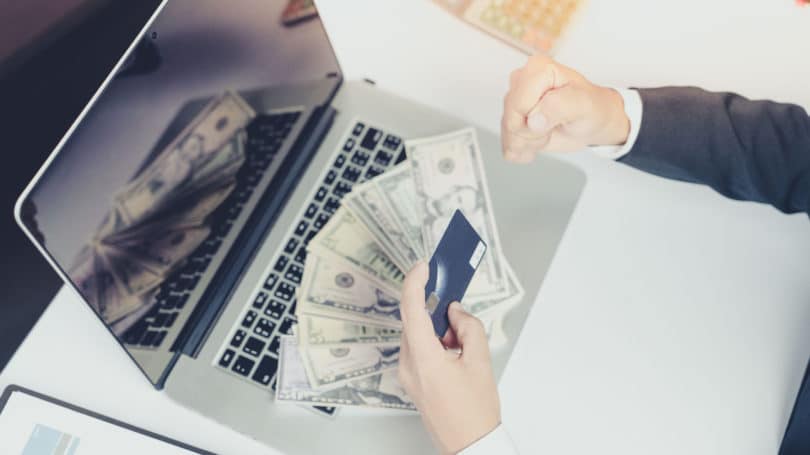 Abrumadores mercados abiertos