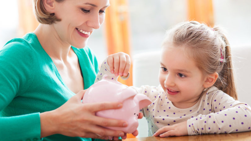 Enseñe a los niños Fondos de distribución