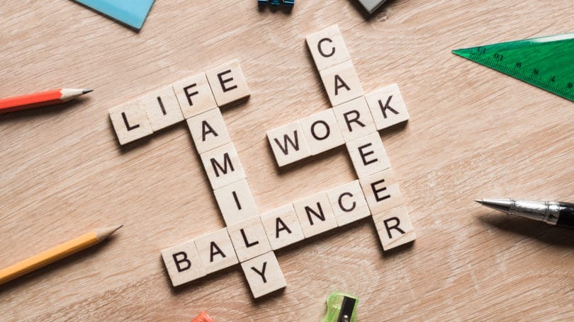 Trabajo Vida Equilibrio Carrera Familia Scrabble Letras