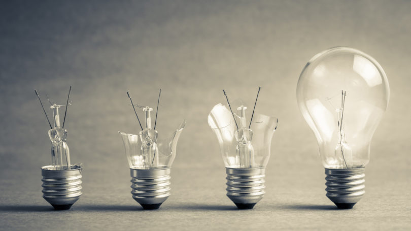 Bombillas rotas Falla rota Sigue intentándolo hasta que sea perfecto