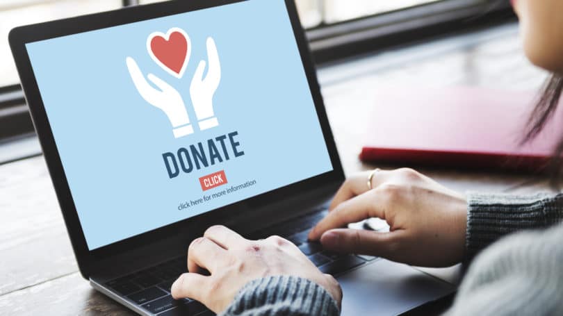 Donar a la organización benéfica Give Money Laptop