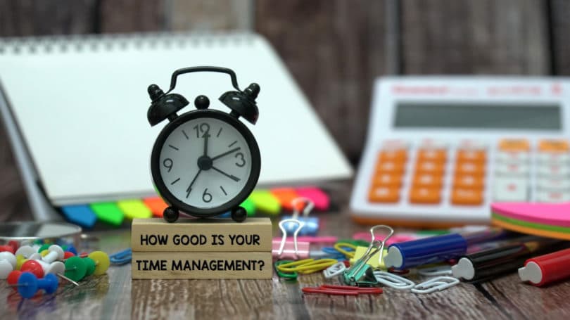 Gestión del tiempo Reloj Calculadora de escritorio Suministros de oficina