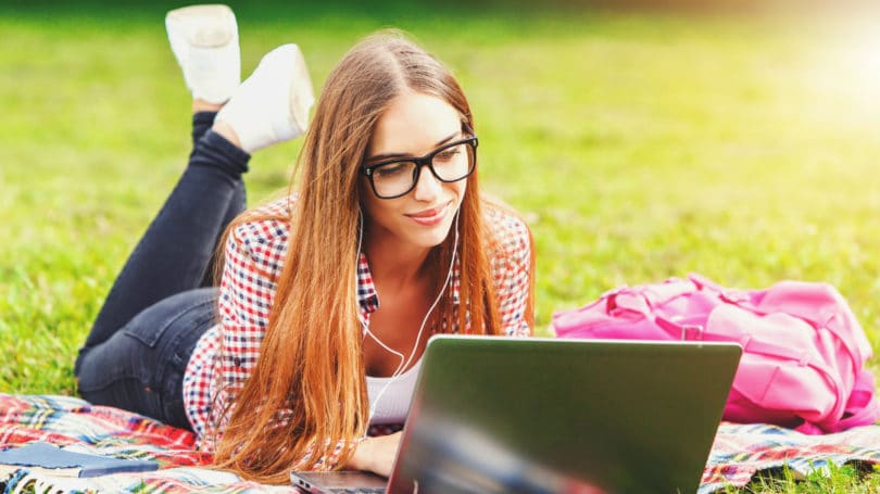 Beneficios del alquiler de libros electrónicos